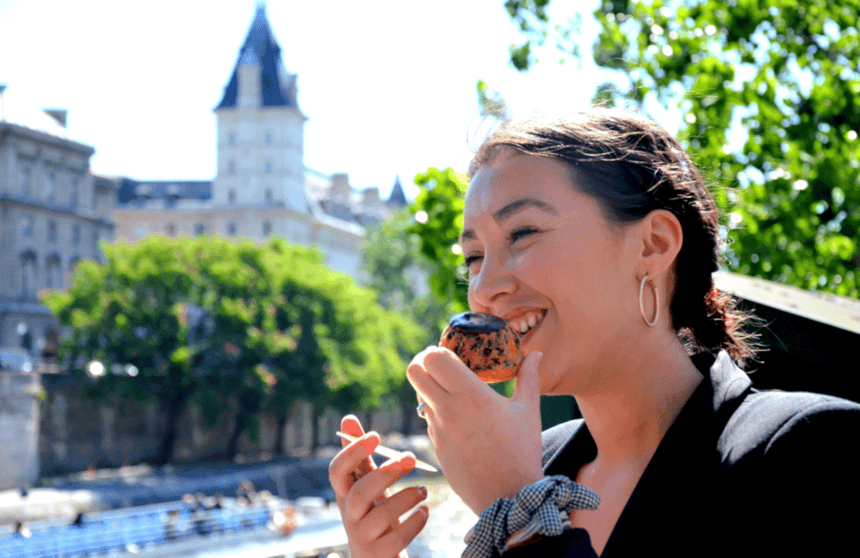 Guided Champagne & Food Tour in St-Germain-des-Pres Gallery Image 1