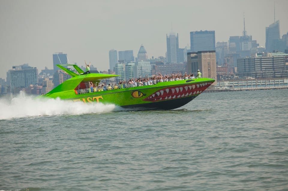 Circle Line Speedboat Skip the Box Office Ticket Gallery Image 2