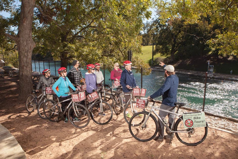 2-Hour Sightseeing Bike Tour Gallery Image 4