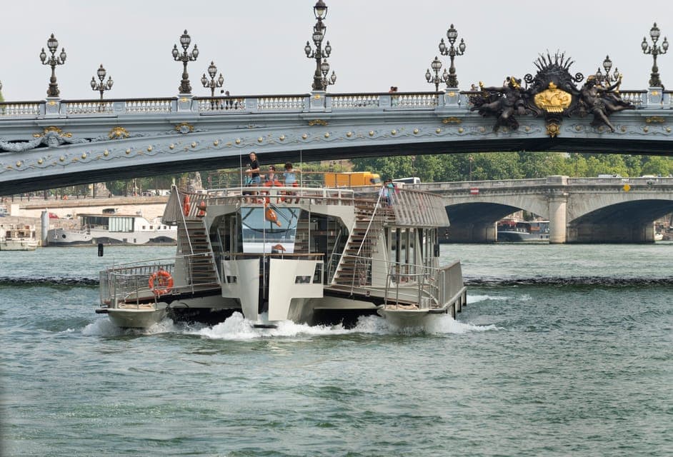 Big Bus Hop-on Hop-off Tour and Seine River Cruise Gallery Image 4