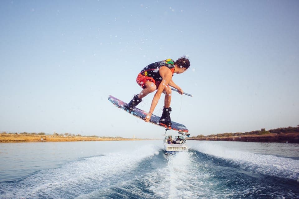 Dubai Marina Wakesurfing or Wakeboarding Experience Gallery Image 3