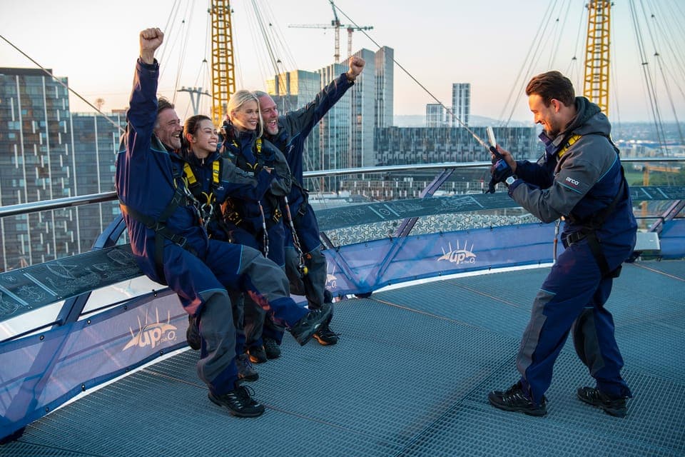 O2 Arena Rooftop Climbing Experience Gallery Image 1