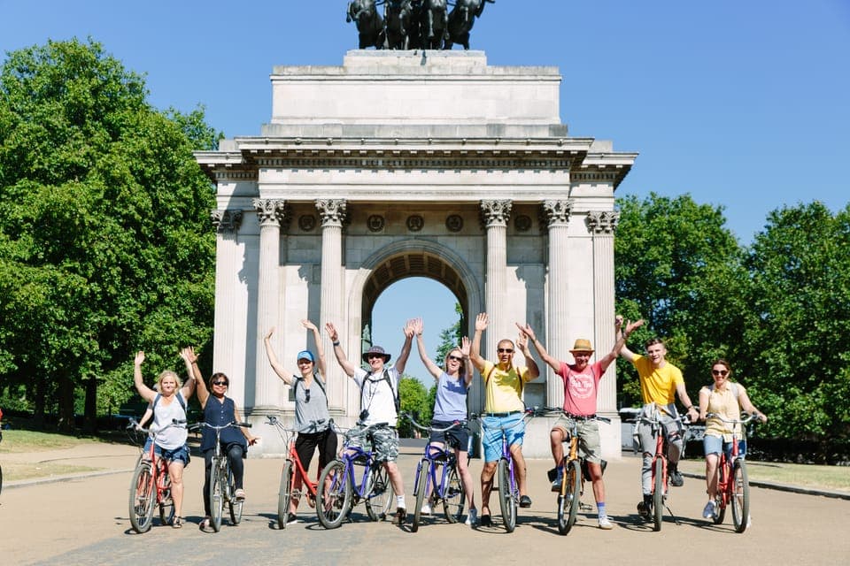 Highlights of Royal London Bike Tour (3 Hours) Gallery Image 2