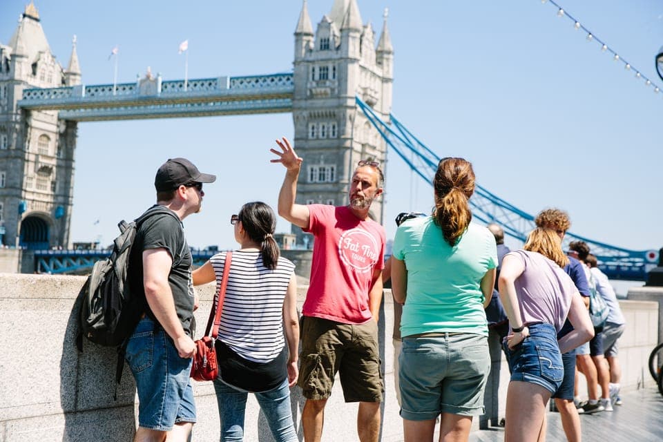 21. River Thames Bike Tour and Borough Market Lunch Stop - Image 21