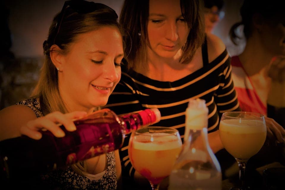 Hen Party Cocktail Class Gallery Image 3