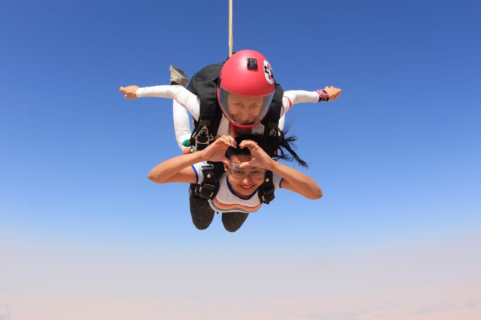 Skydive in the Dubai Desert Gallery Image 3