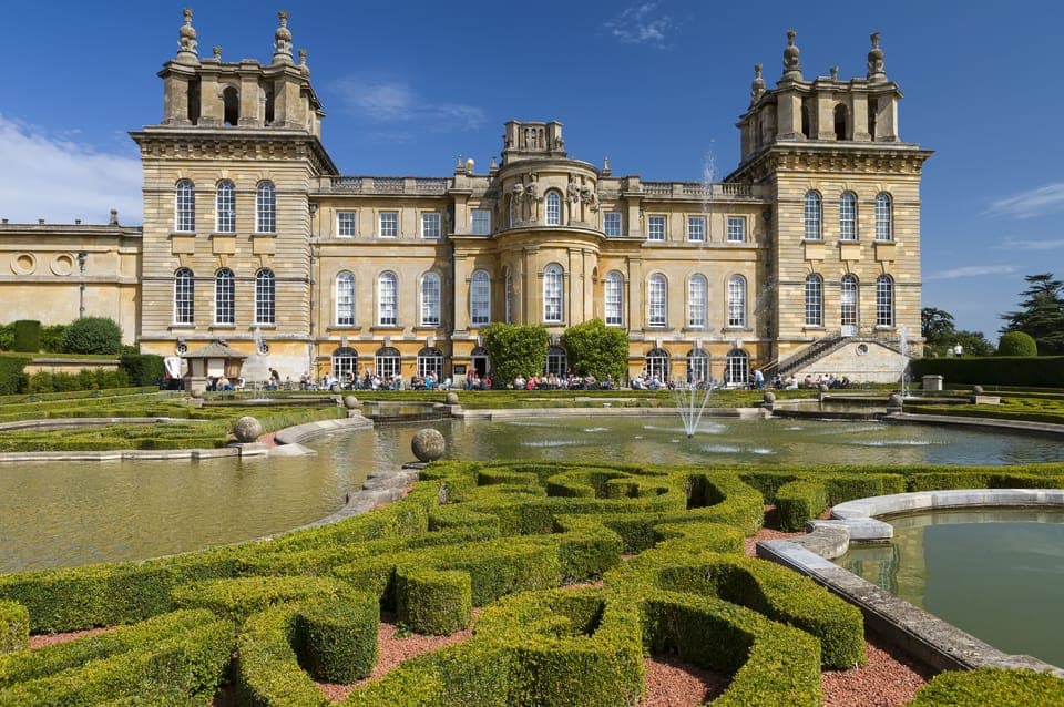 Blenheim Palace & the Cotswolds Tour with Tea Gallery Image 1