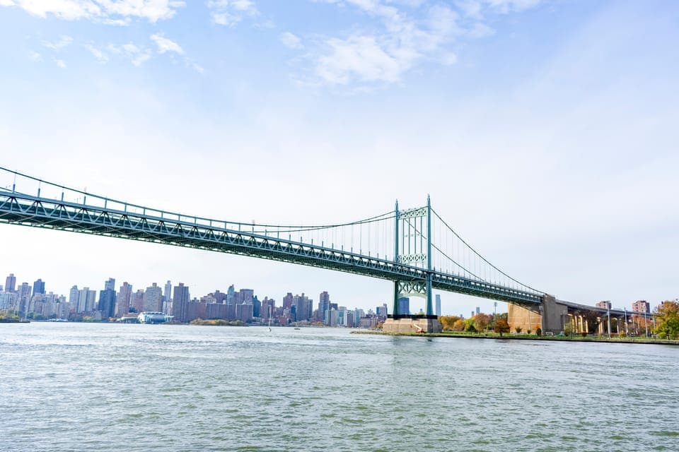 From Manhattan: Bronx, Queens and Brooklyn Half-Day Tour Gallery Image 4