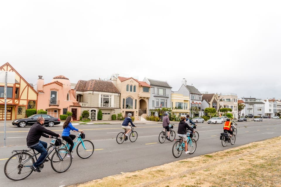 Golden Gate Bridge and Sausalito Cycling Tour Gallery Image 3