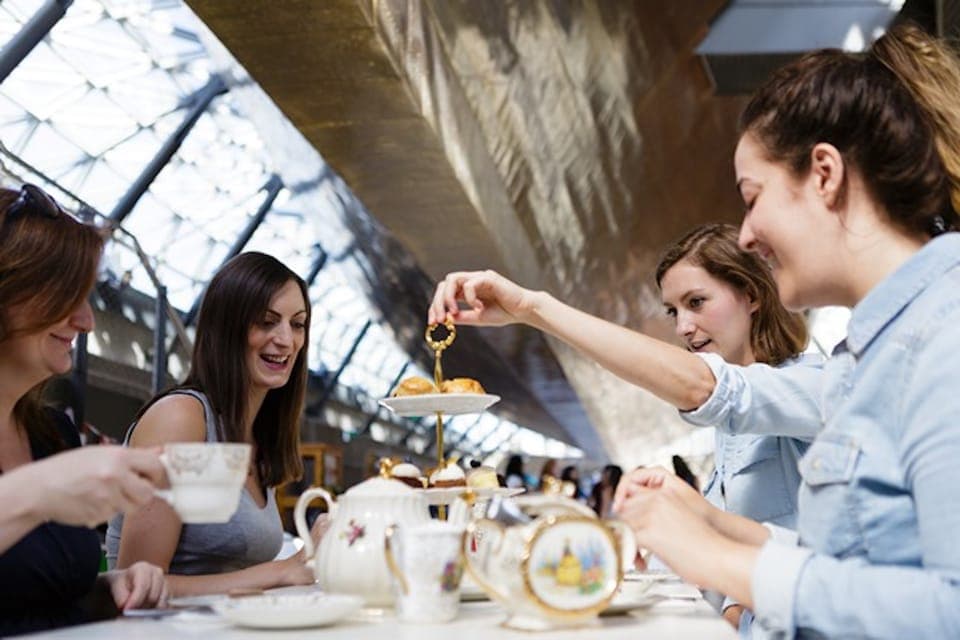 37. Cutty Sark Entrance Ticket & Afternoon Tea - Image 37