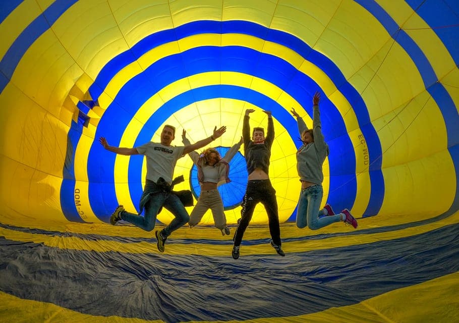 Barcelona Private VIP Balloon Flight with Pick-up Service Gallery Image 2