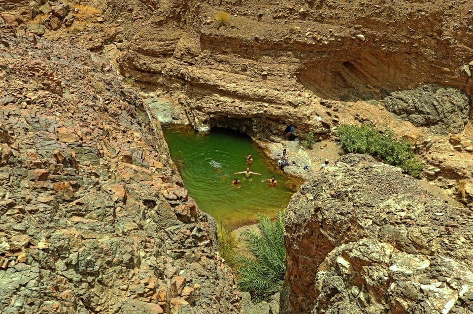 Private Desert Day Tour and Wadi Shawka Pool Visit Gallery Image 3