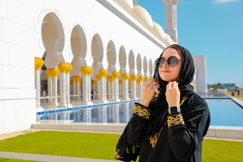 From Dubai: Sheikh Grand Zayed Mosque & Ferrari World Trip Gallery Image 3