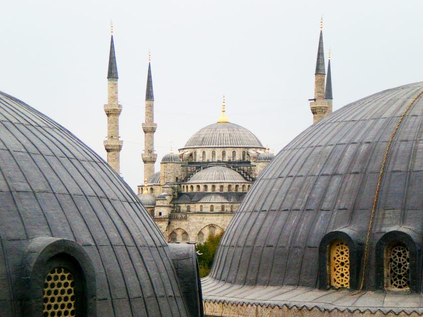 Istanbul: Private Tour of Topkapi Palace and Grand Bazaar Gallery Image 4