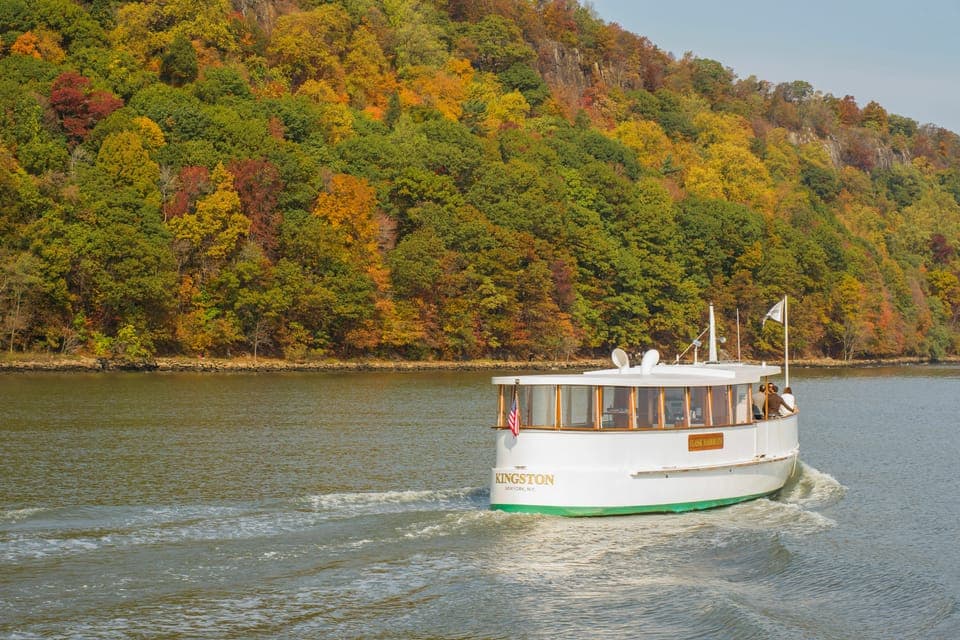 Hudson River Fall Foliage Yacht Tour - Image NaN