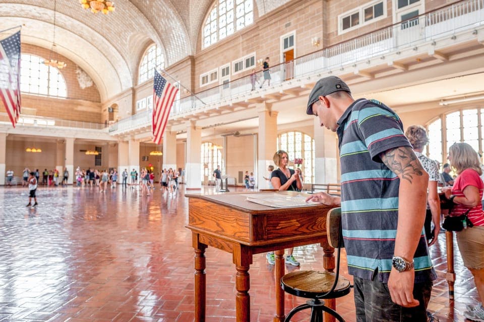 Statue of Liberty & Ellis Island with Ferry Gallery Image 4