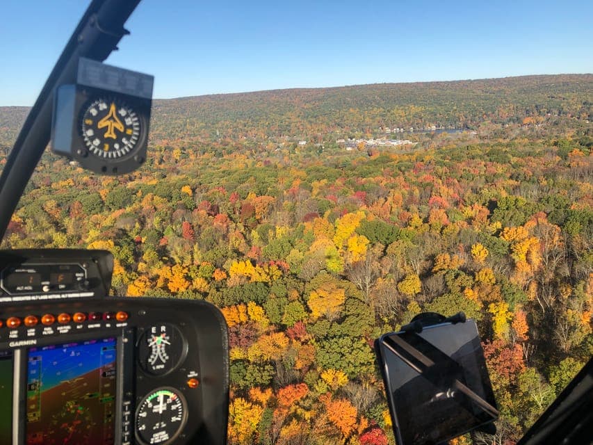 Hudson Valley Fall Foliage Shared Helicopter Tour Gallery Image 4
