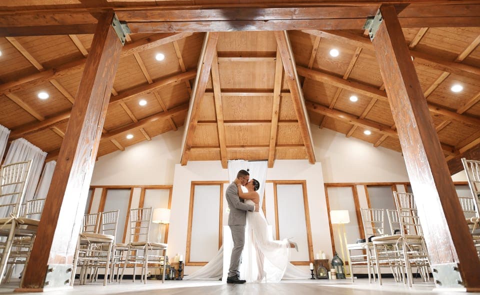 Las Vegas Wedding with Limousine Transportation Gallery Image 1