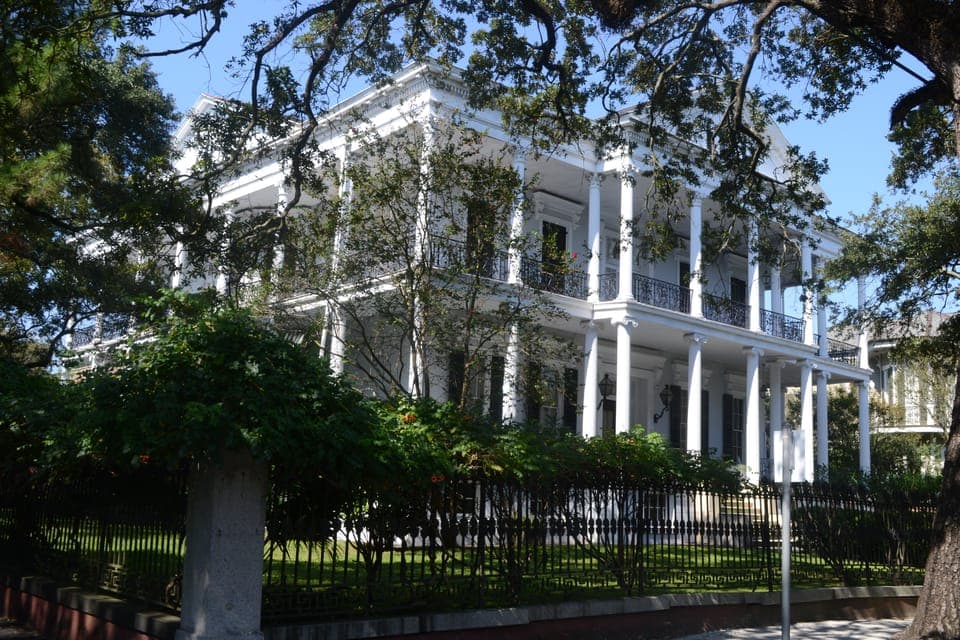 Garden District and French Quarter Bike Tour Gallery Image 3