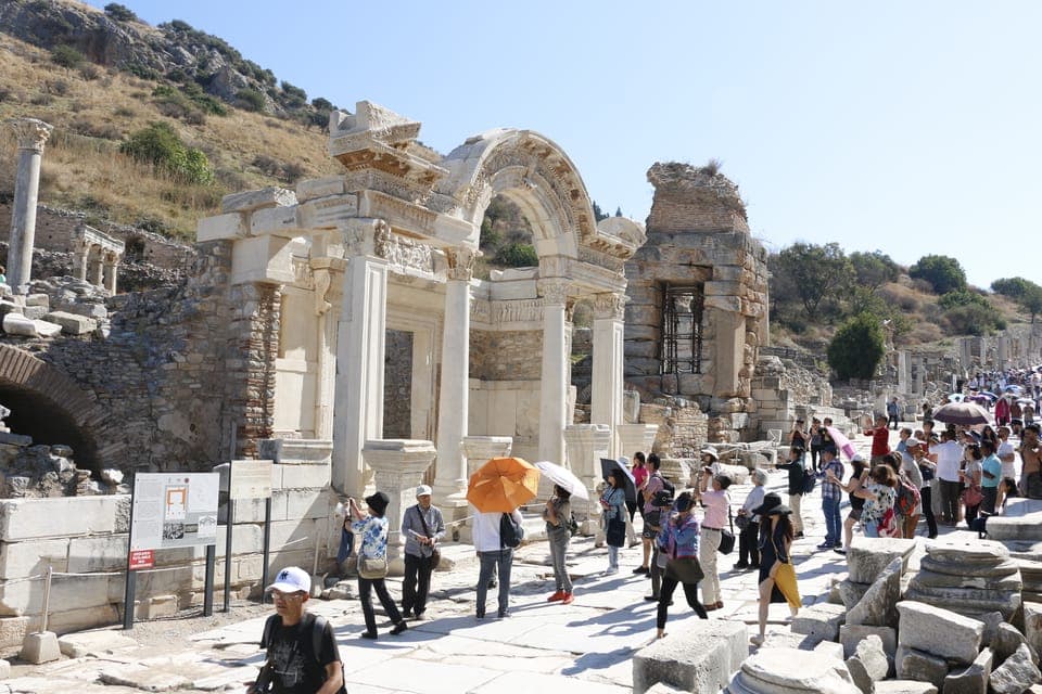 16. From Istanbul: Ephesus & Şirince Day Trip w/ Wine Tasting - Image 16