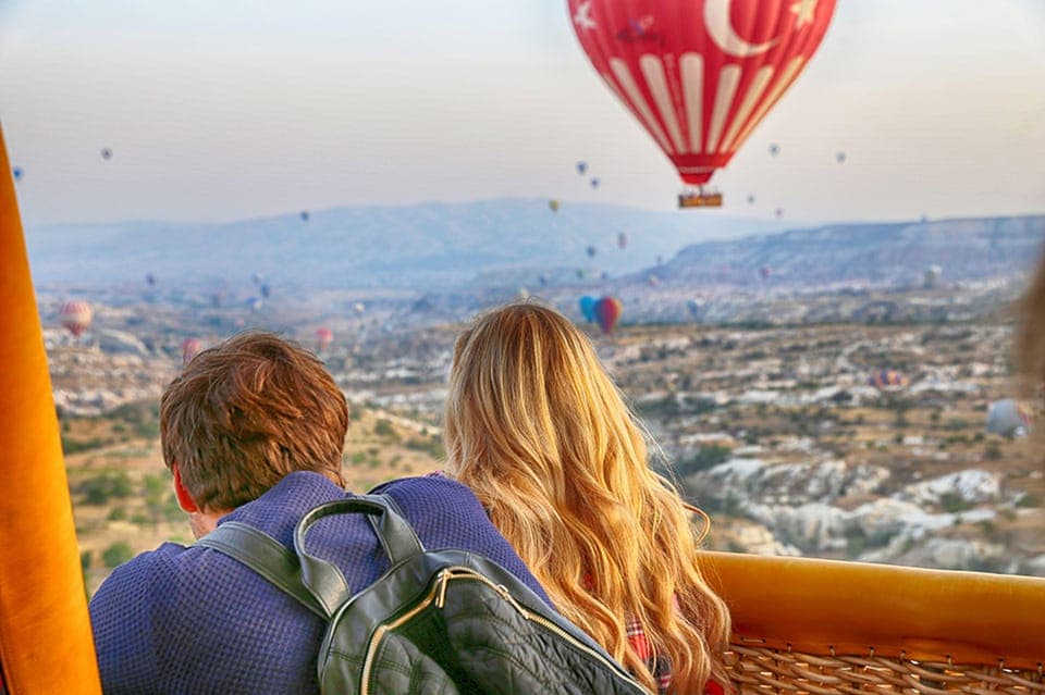 3. Istanbul: Cappadocia 4-Day Trip by Plane & Hot Air Balloon - Image 3