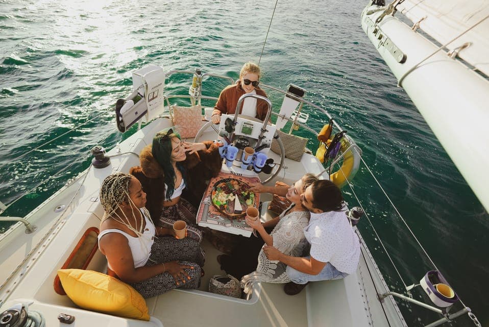 Long Beach: Private Sailboat Rental with Licensed Captain Gallery Image 2