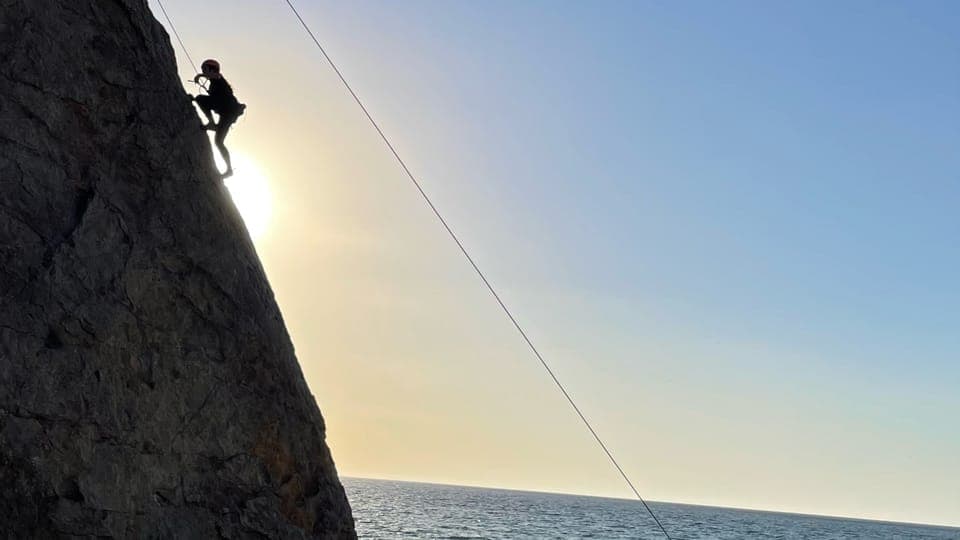 Malibu: 4-Hour Outdoor Rock Climbing by the Beach Gallery Image 2
