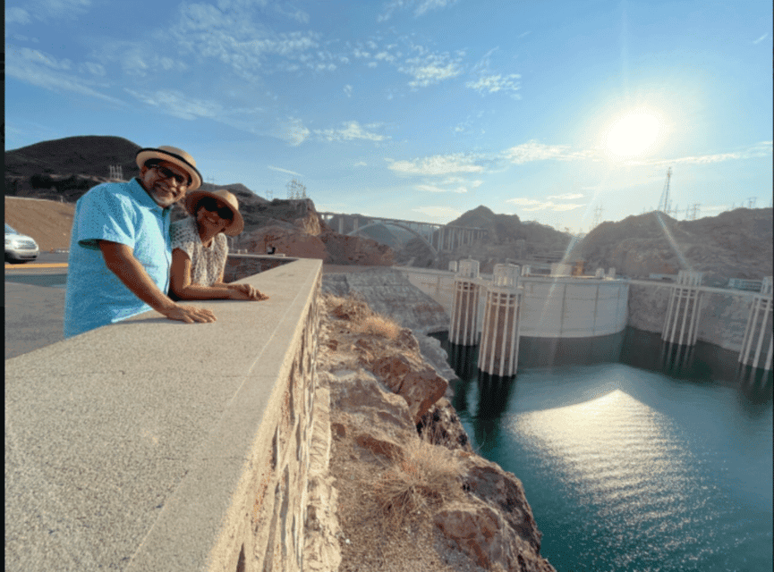 Grand Canyon, Hoover Dam & 7 Magic Mountains Tour Gallery Image 2