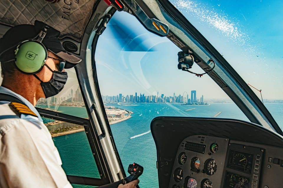 Sightseeing Helicopter Ride from The Palm Gallery Image 4