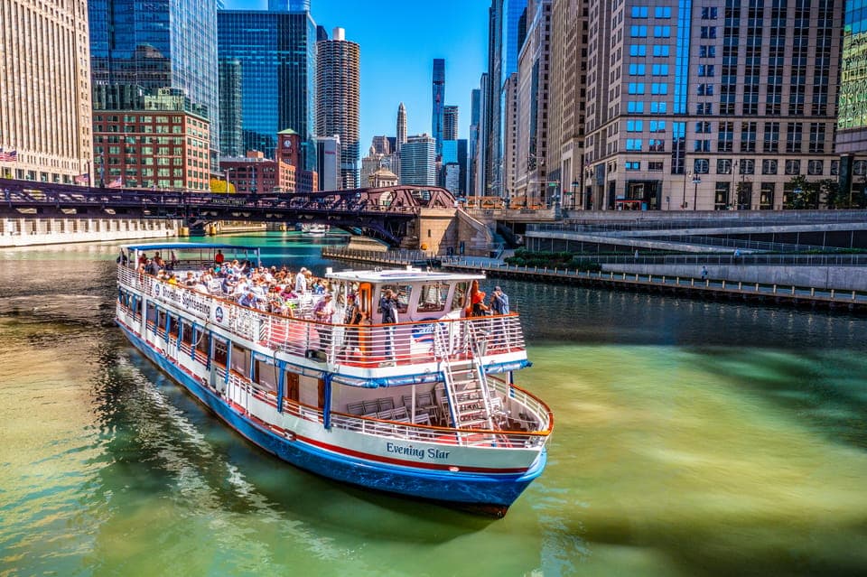 Architecture River Cruise Skip-the-Ticket Line Gallery Image 1