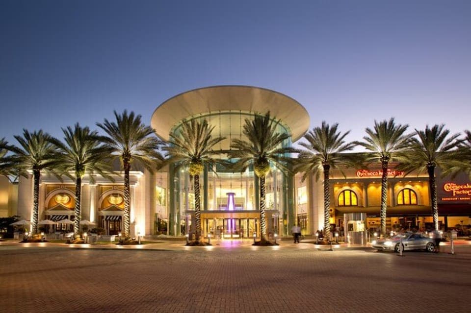 Personal Stylist Experience at The Mall at Millenia Gallery Image 2