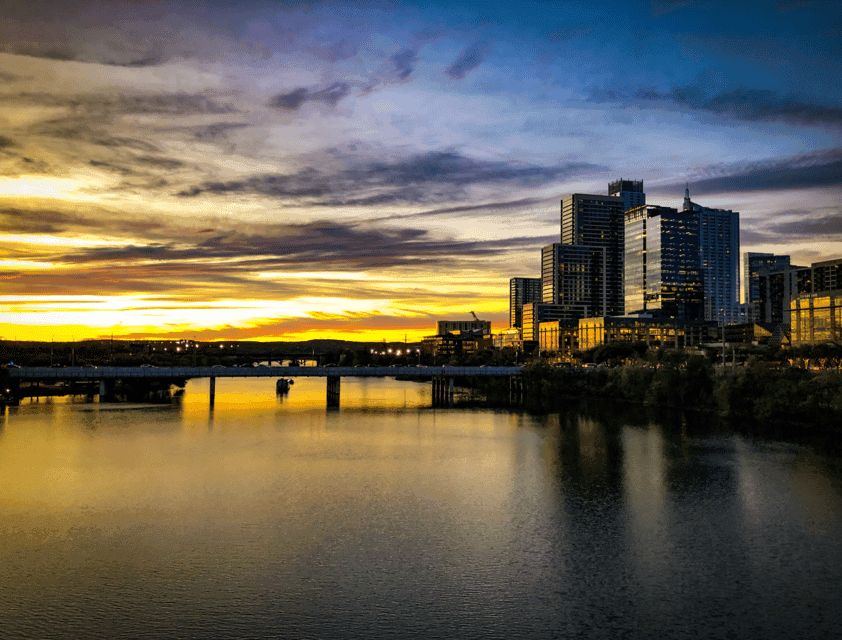 3. Sunset Boat Cruise with Bat Watching - Image 3