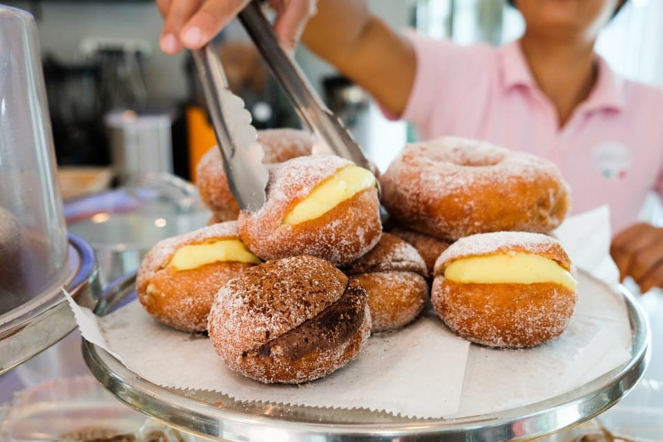 South Beach Sweets Tour: Donuts, Pastelitos, and Patisseries Gallery Image 1