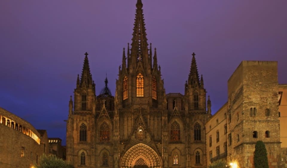 Gothic Quarter and Flamenco Show (Small Group) Gallery Image 3