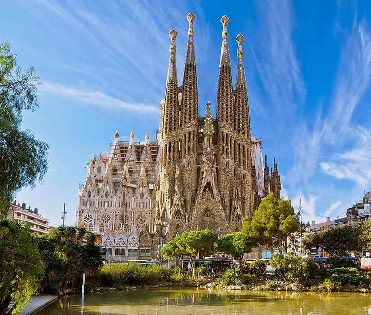 35. Sagrada Familia and Park Guell Small-Group Tour - Image 35