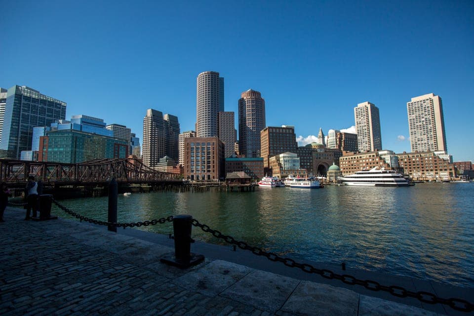 7. TV and Movie Filming Sites Private Tour - Image 7