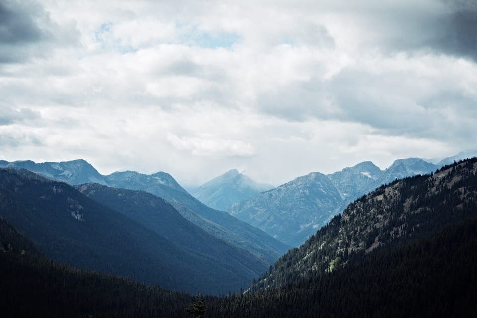 Private Cascade Mountains and Waterfalls Day Tour Gallery Image 4