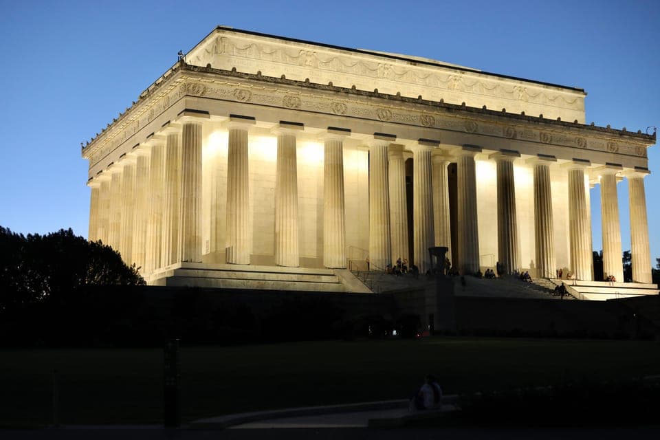 Washington DC: Monuments by Night Bike Tour Gallery Image 1