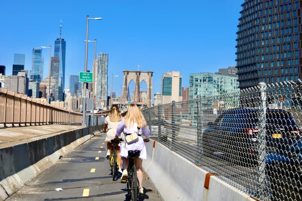 From Manhattan: 2-Hour Brooklyn Bridge Bike Tour Gallery Image 1