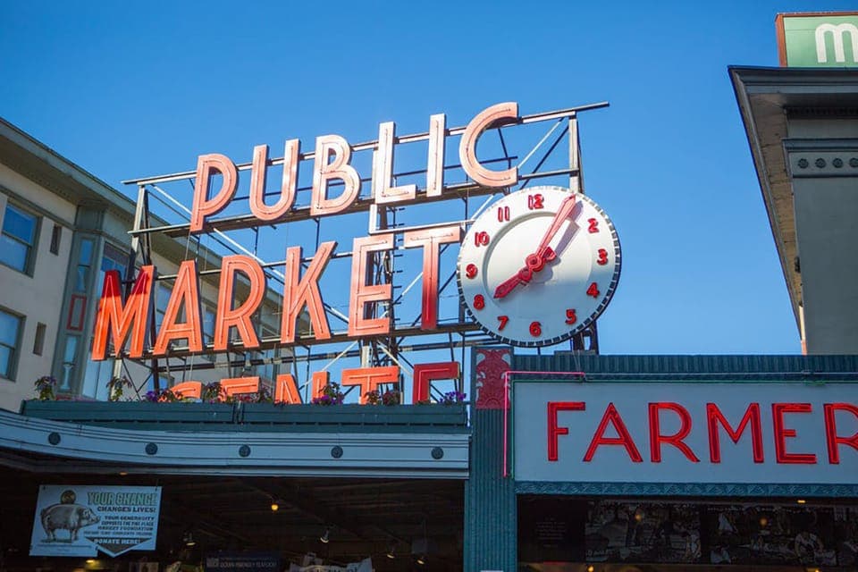 40. Pike Place Market Guided Foodie Tour - Image 40