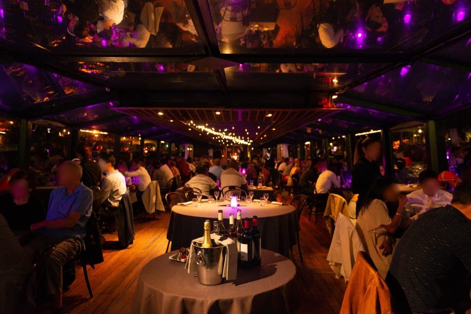 New Year's Eve Seine Cruise and Dinner in Paris Gallery Image 2