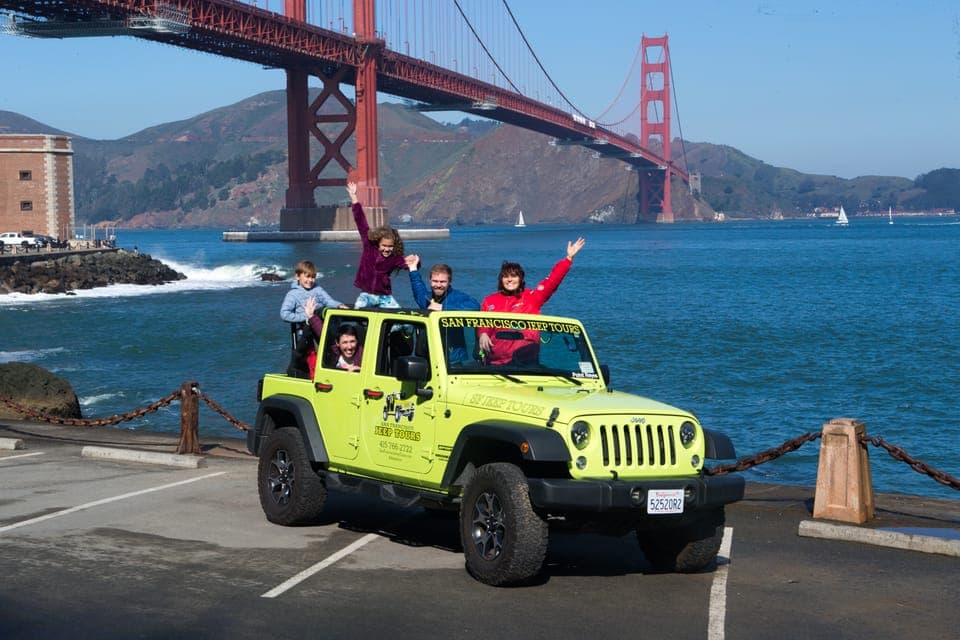 27. Private City Highlights Tour in a Jeep - Image 27