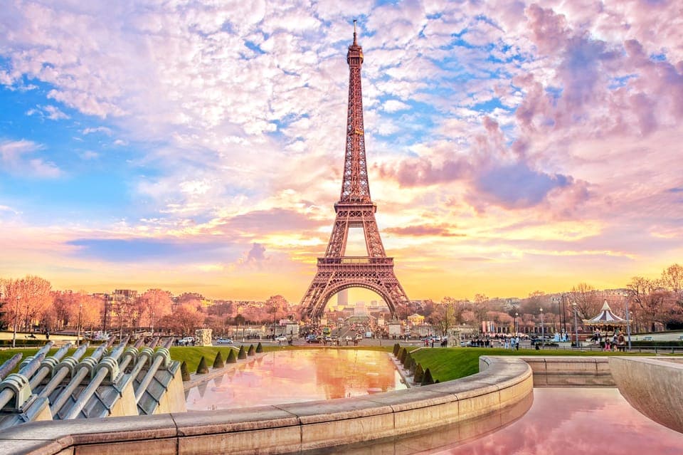 From Le Havre: Paris with River Cruise Shore Excursion Gallery Image 1