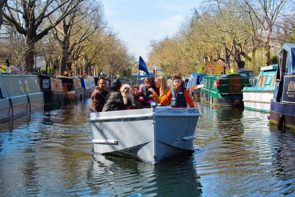 GoBoat Rental for Regent's Canal & Paddington Basin Gallery Image 4