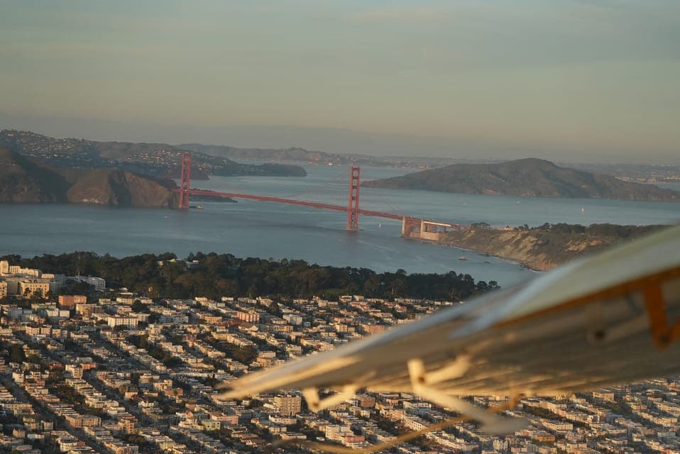 San Francisco: Golden Gate Bridge Seaplane Tour Gallery Image 2