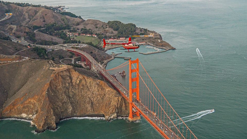 San Francisco: Golden Gate Helicopter Adventure Gallery Image 1