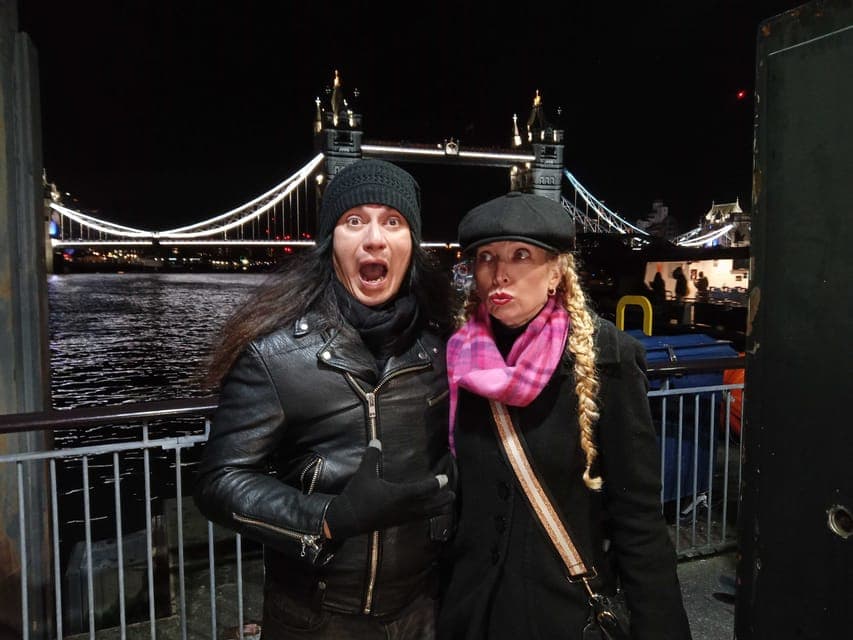 Ghost Walk and River Thames Boat Ride Gallery Image 3