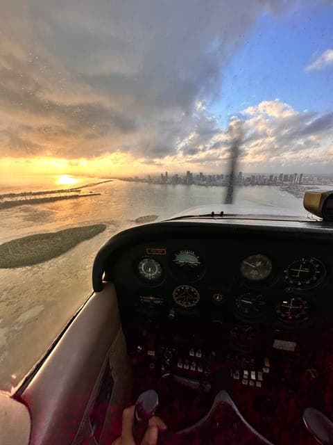 South Beach Private 45-Minute Private Flight Tour Gallery Image 4