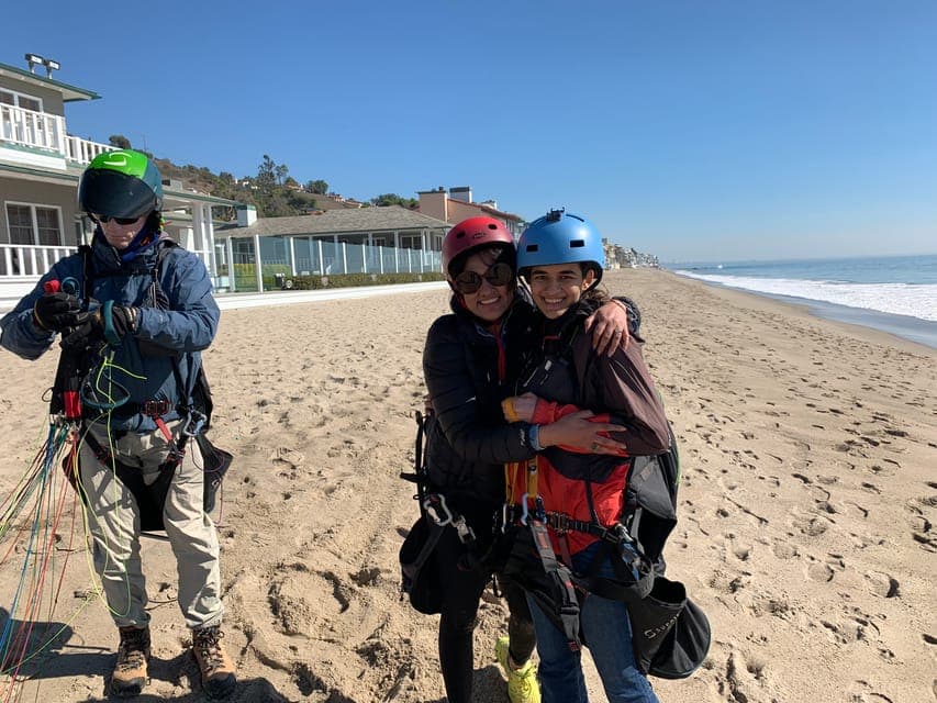 30-Minute Tandem Paragliding Experience Gallery Image 3