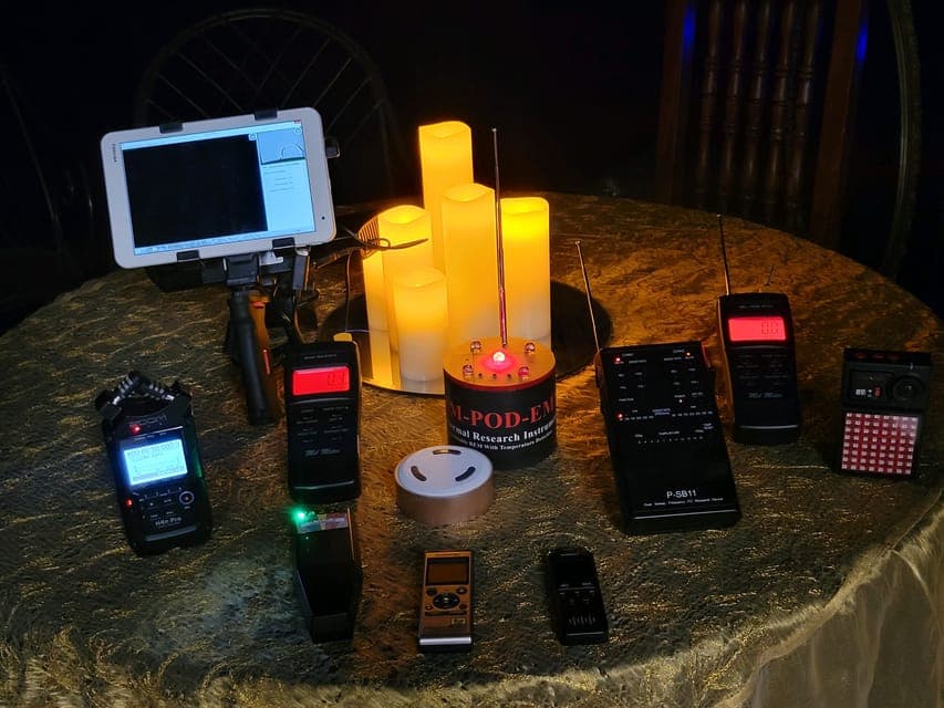 Guided Nighttime Ghost Hunt Gallery Image 2